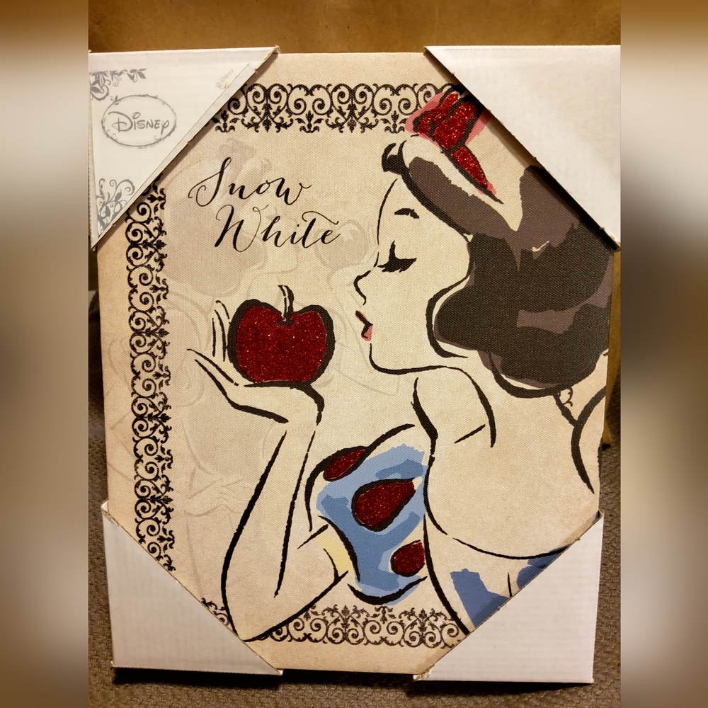 Disney Snow White Canvas Wall Art NWT